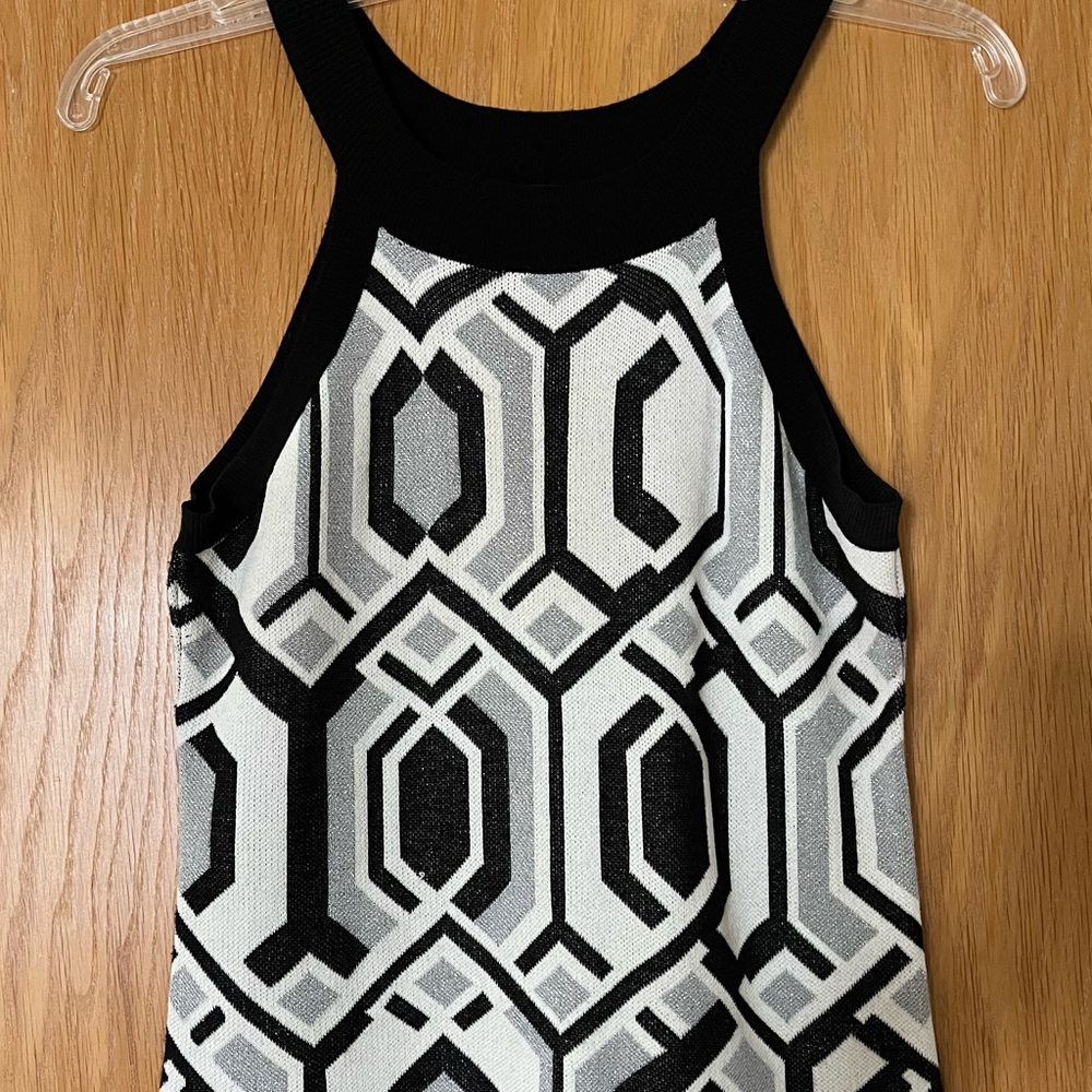Geometric tank top